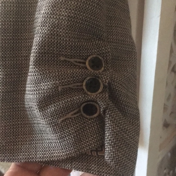 Jacket - Picture 2 of 3